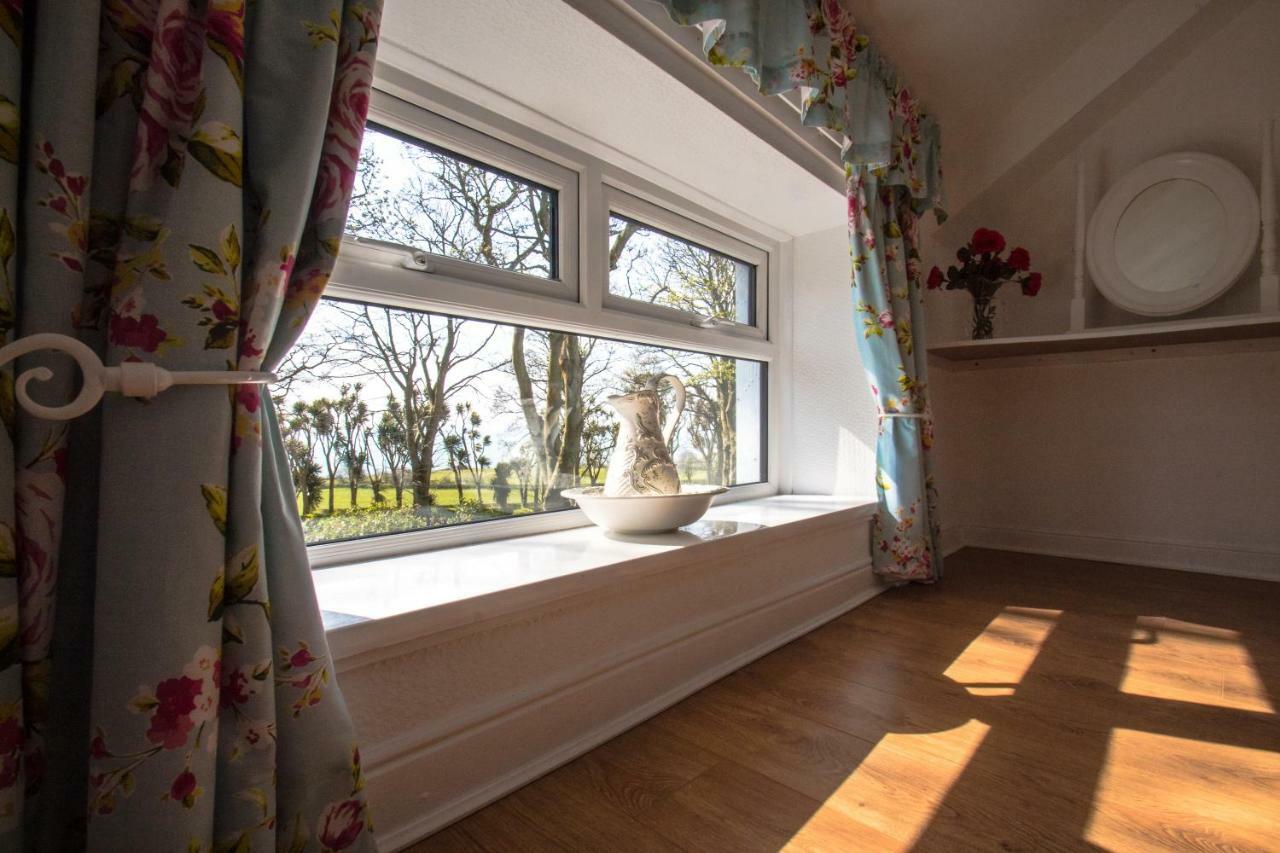 Mallard Cottage Whitehead Экстерьер фото
